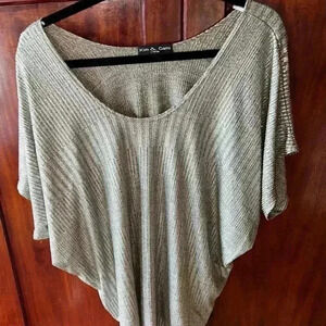Kim&Cami‎ XL gold & silver-tone lame dolman short sleeve top. NWOT. Dressy glam!